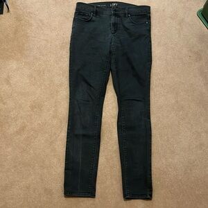 Black straight leg - modern skinny jean